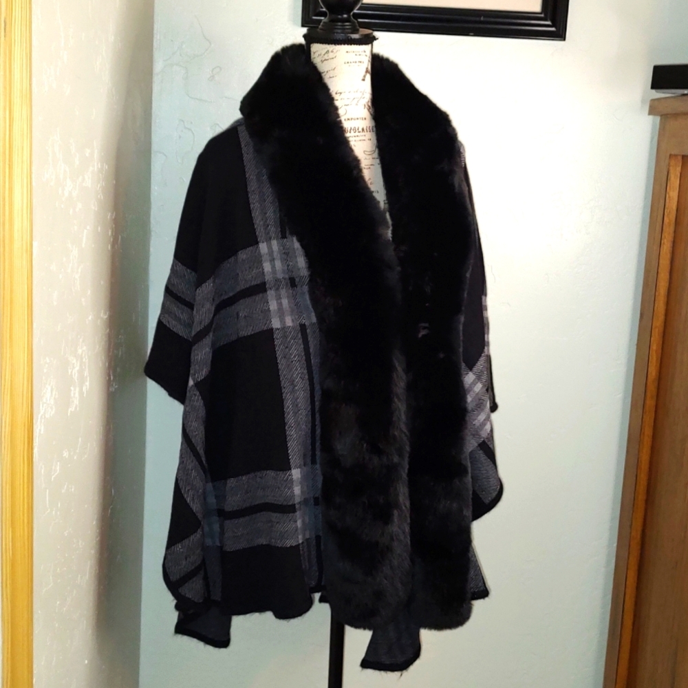 Penny Lane Style Faux Fur Cape Plaid Ultra Soft Warm One Size Fits Most